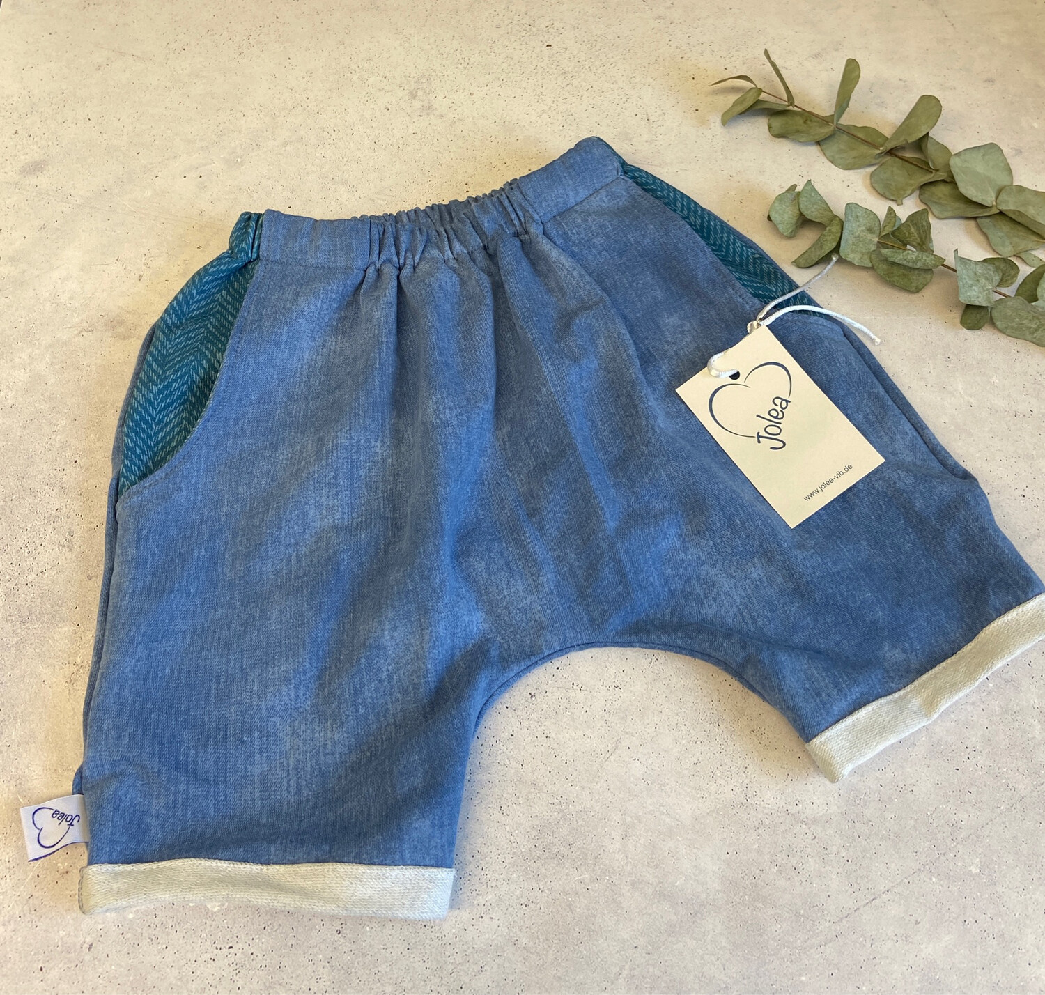Sofortkauf Kurze Hose Gr. 86