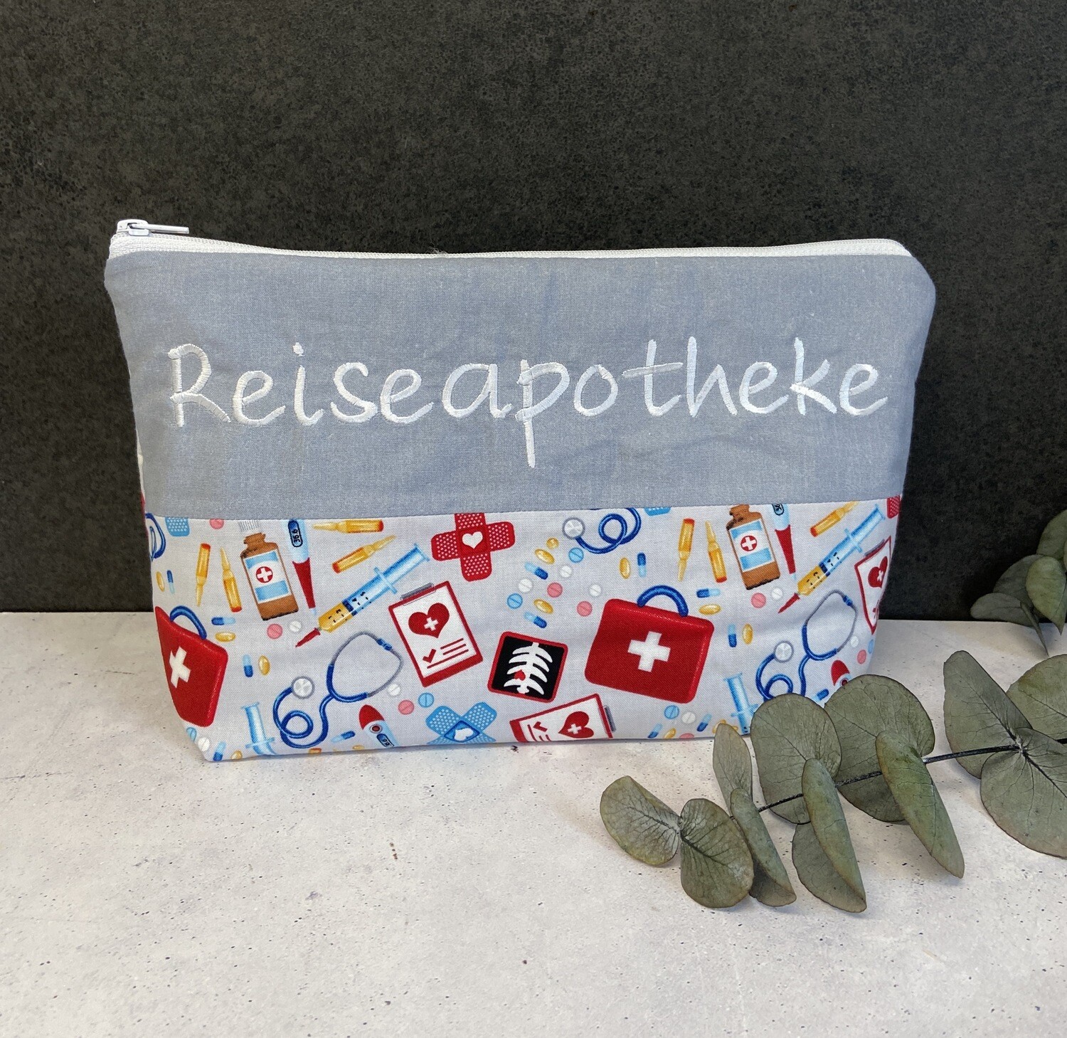 Kulturbeutel Reiseapotheke