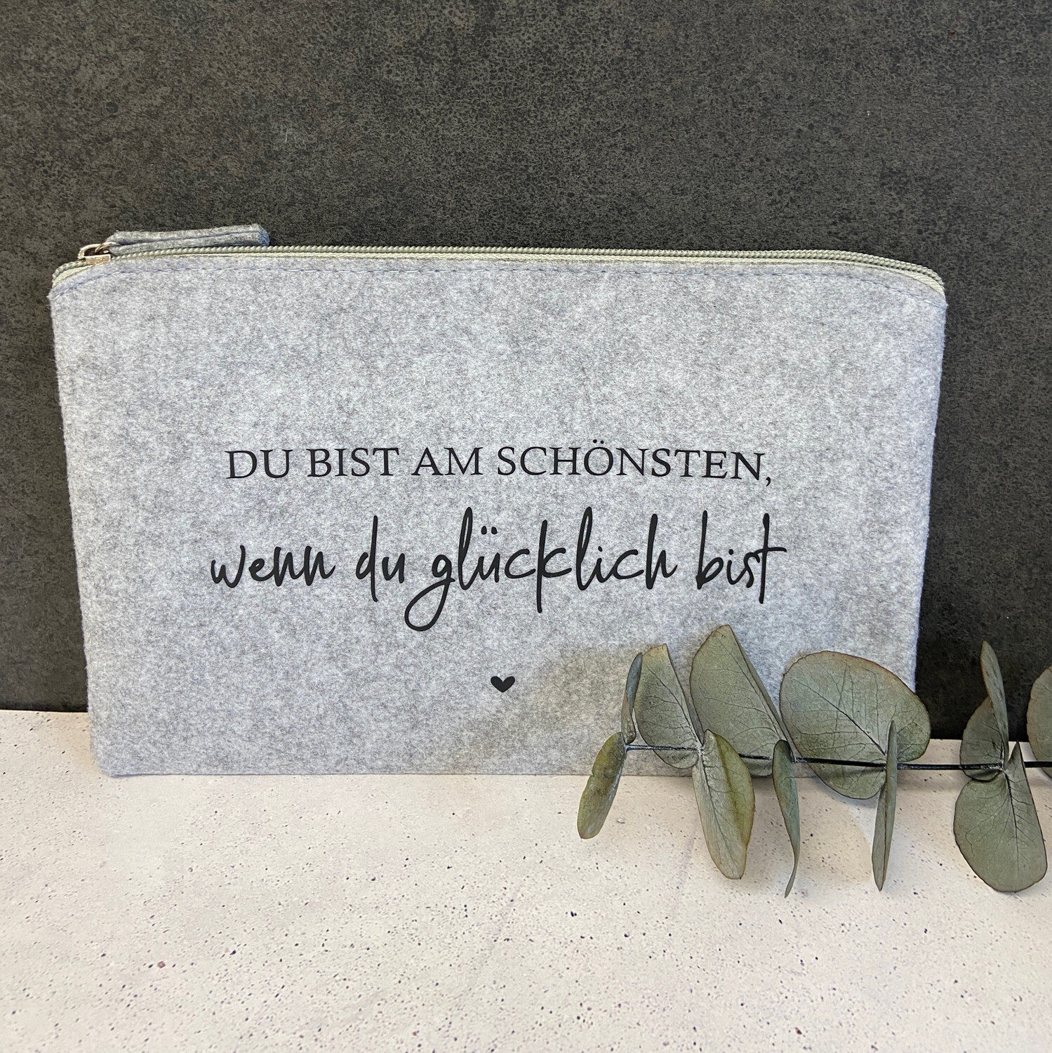 Filz Täschchen Glücklich