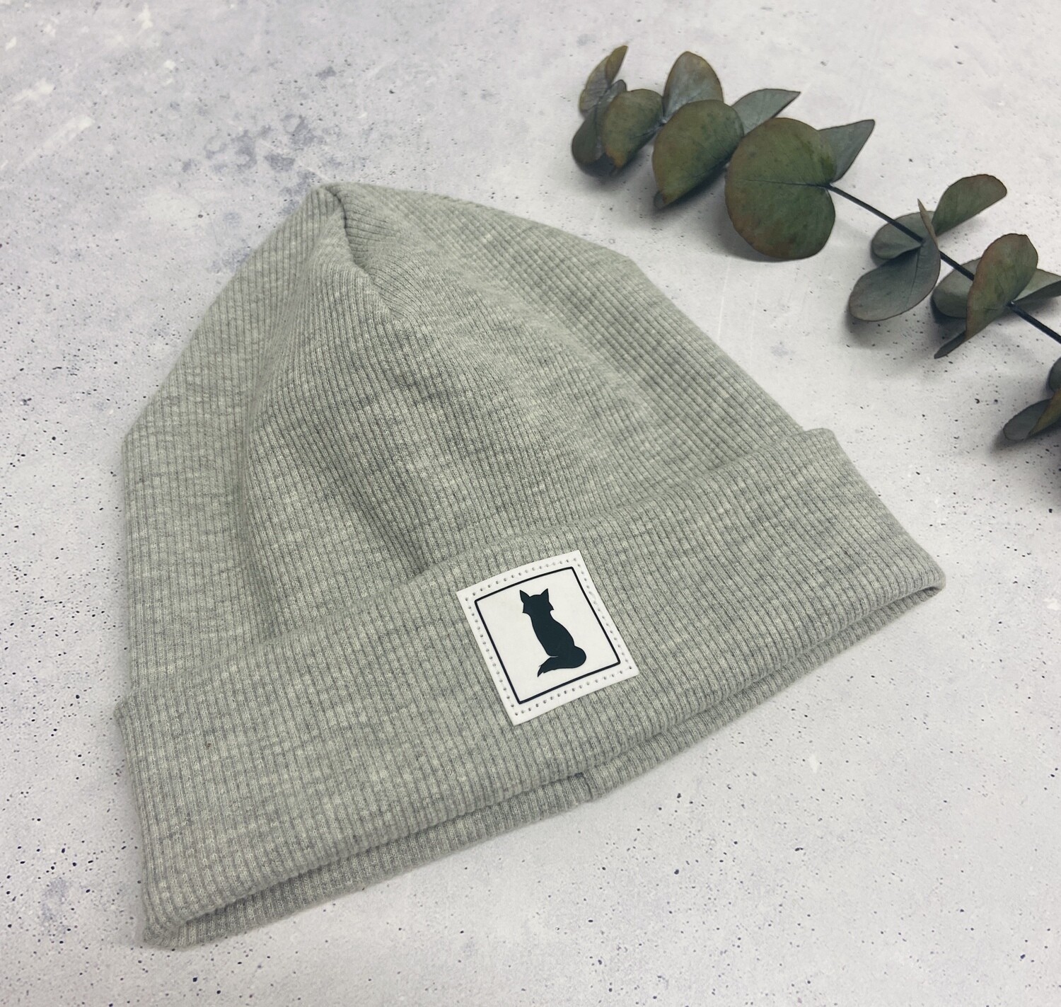 Sofortkauf Beanie / MützeG meliert mit Patch Fuchs KU: 46/48