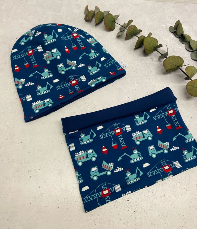 WendeBeanie Fahrzeuge + Schlupfschal WendeBeanie Fahrzeuge + Schlupfschal