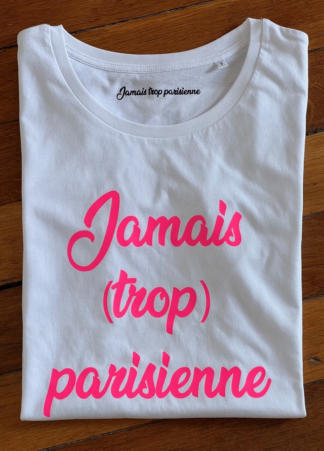 Le t-shirt blanc "rose néon"