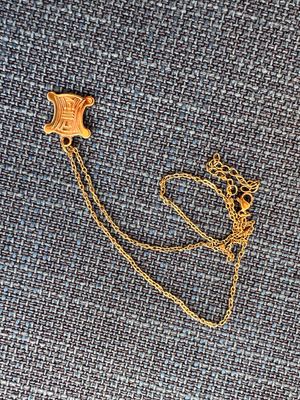 Collier upcyclé  pendentif Triomphe Céline