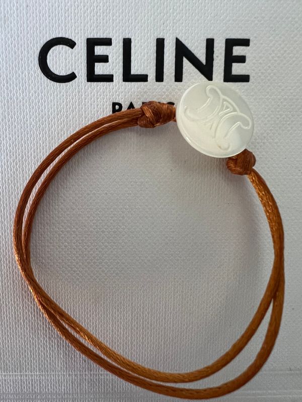 Bracelet cordon upcyclé bouton nacre Céline