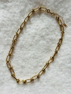 Collier maillons « noeuds »