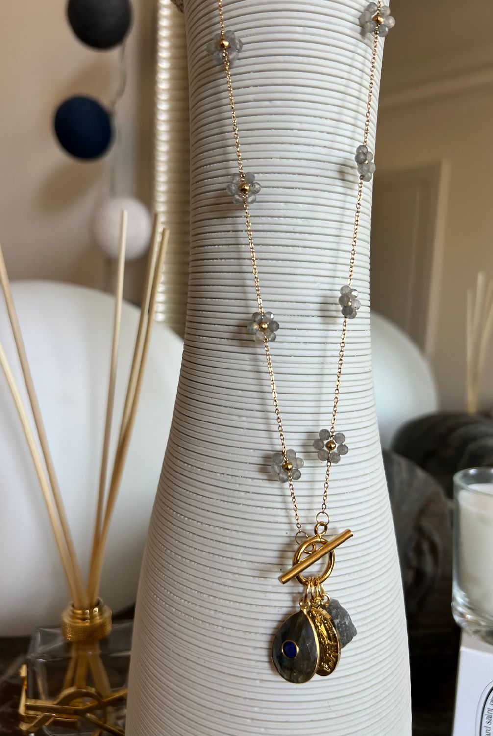 Collier Labradorite naturelle, Nombre de  breloques: Goutte (seule)