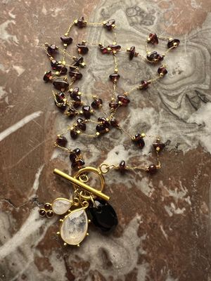 Collier pierre naturelle grenat