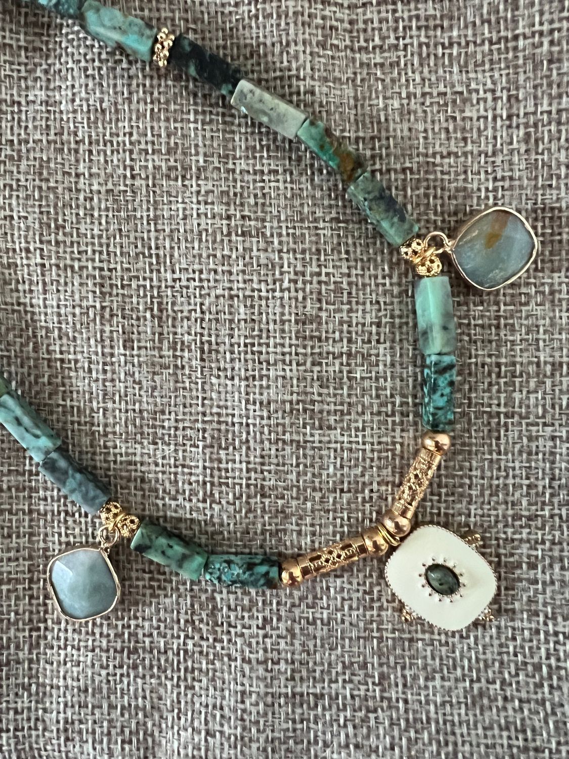 Collier Zanzibar