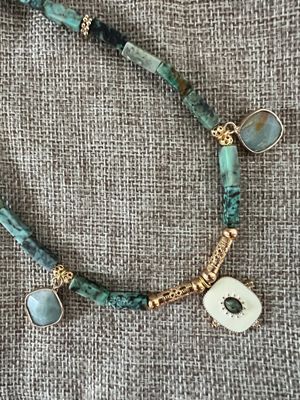 Collier Zanzibar