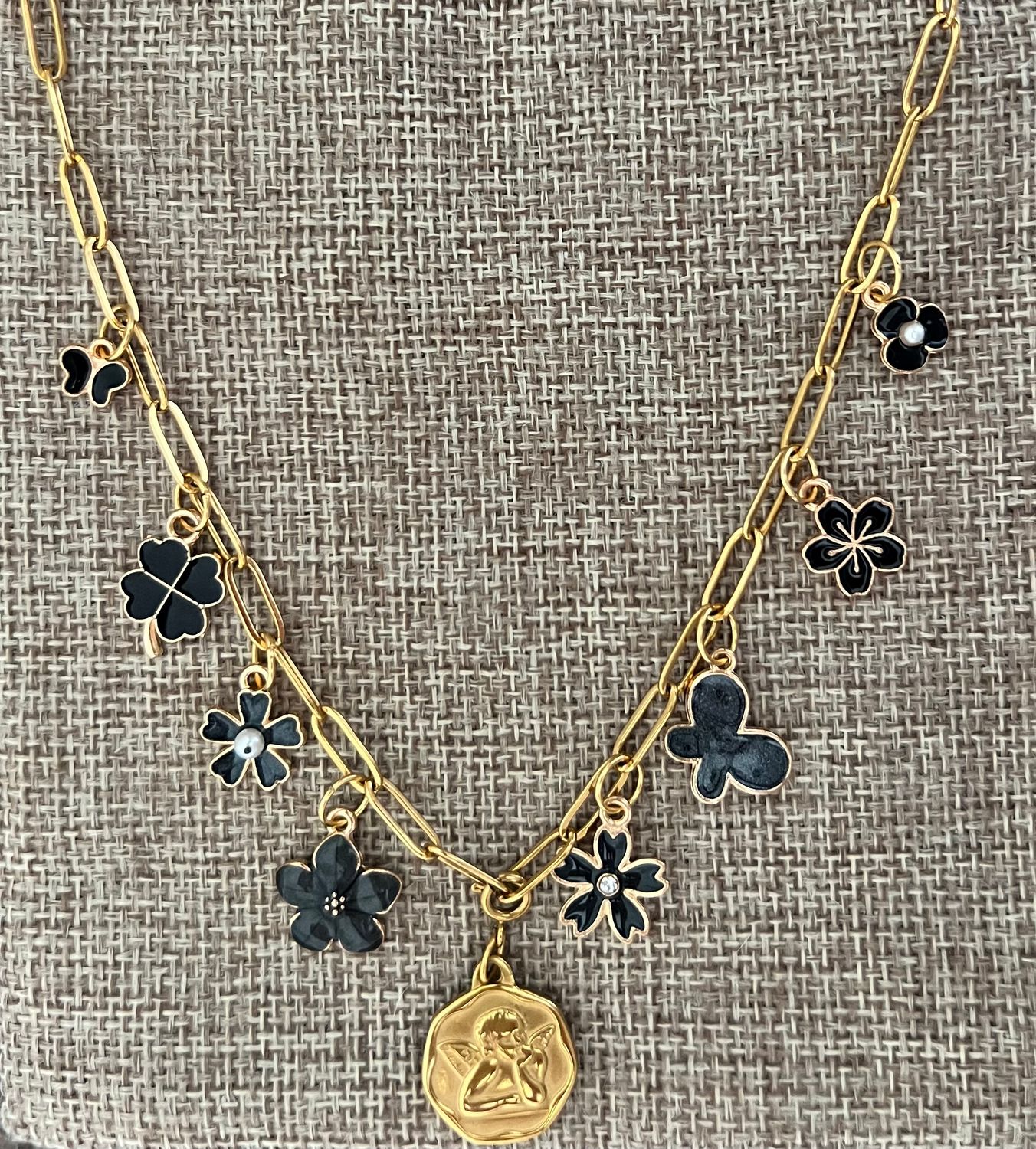 Collier Angelo
