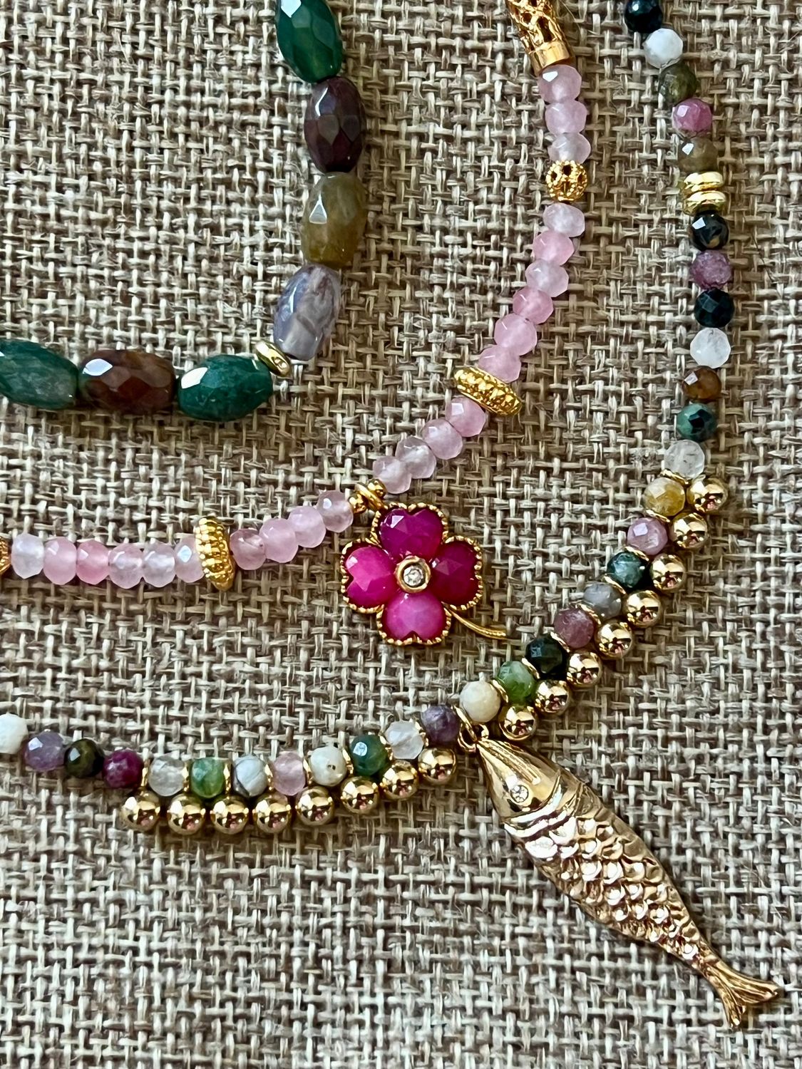 Collier Agates fish