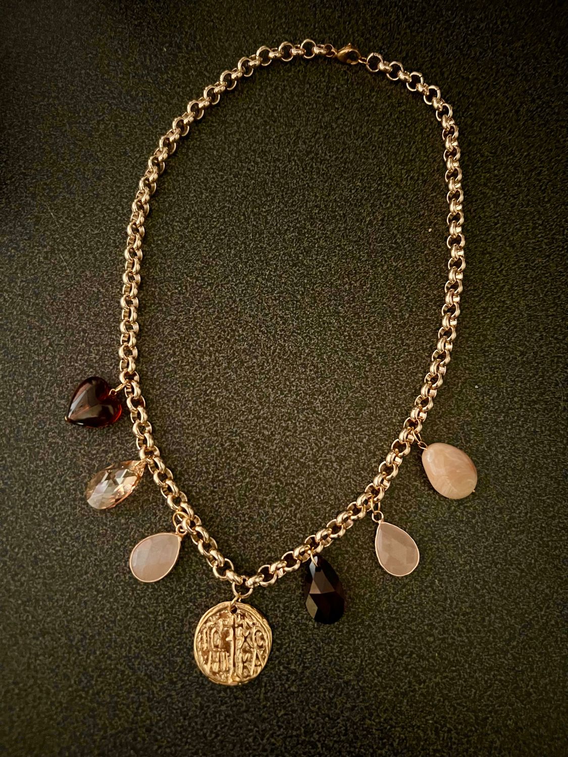 Collier Hope