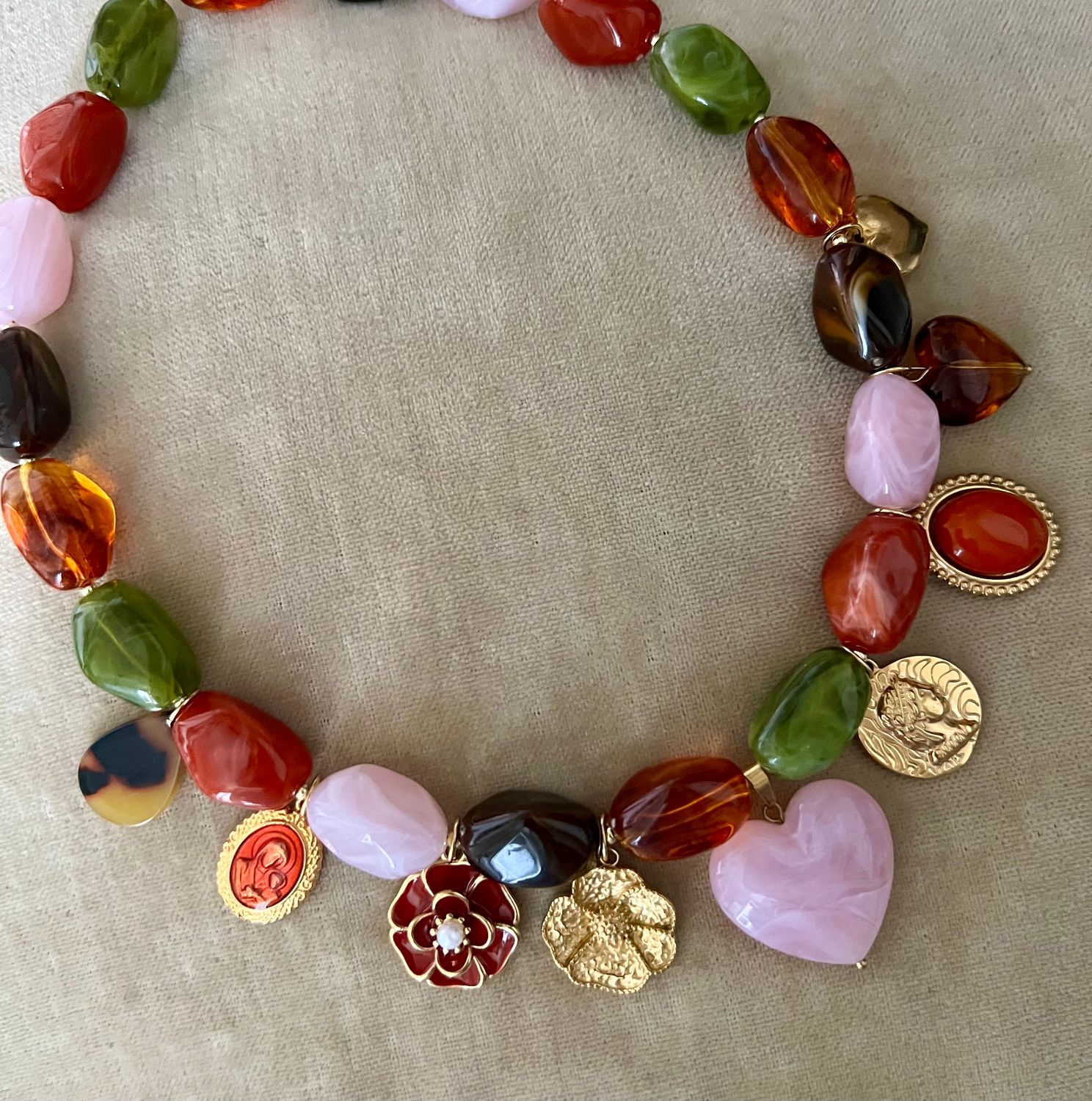 Collier Bari