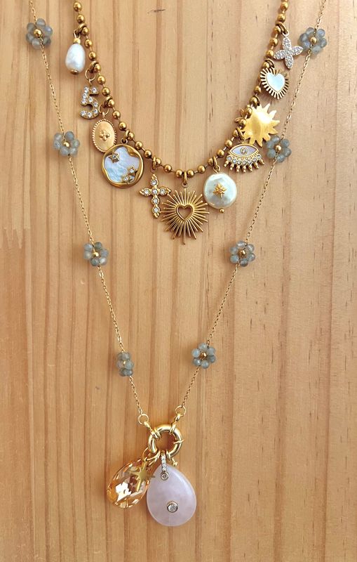 Collier Ava