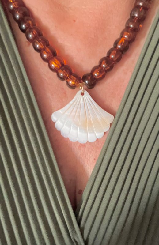 Collier Augustin