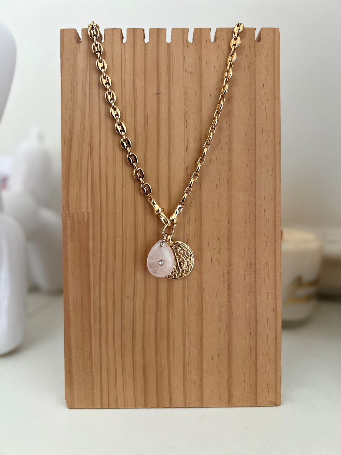 Collier Alma médaillon &amp; quartz rose