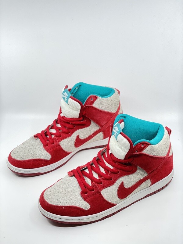 nike sb dr seuss
