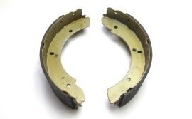 MACHOIRES DE FREIN A MAIN LAND ROVER JUSQU'A 200TDI