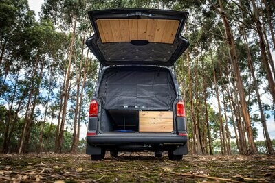 VW T5/T6/6.1 Tailgate fly screen
