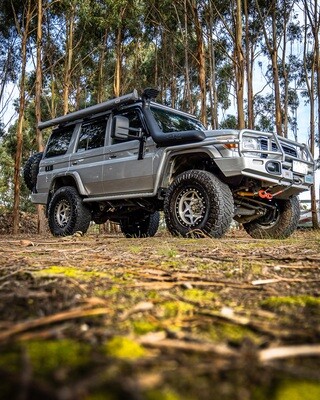 70 series LandCruisers insulated sun shades