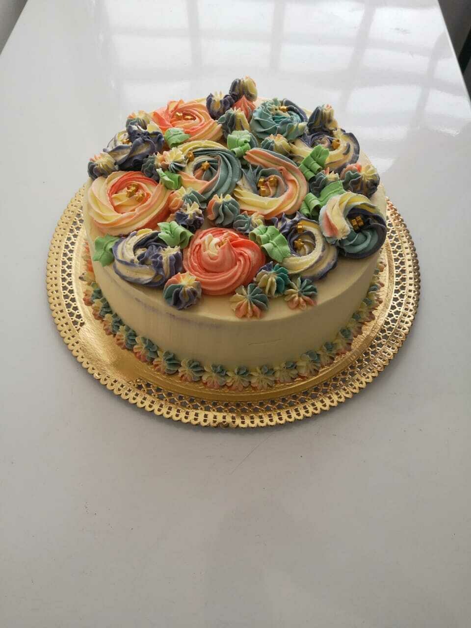 Flower vanilla  cake