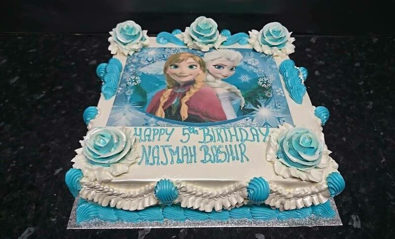Frozen Elsa & Anna Fresh Cream Cake Blue and White
