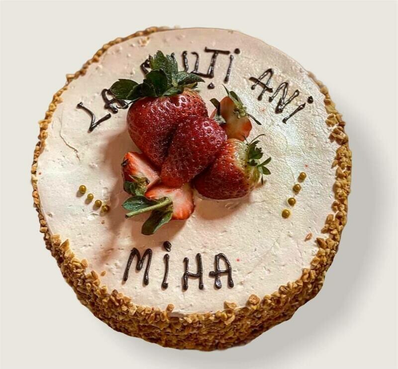Nuts cake