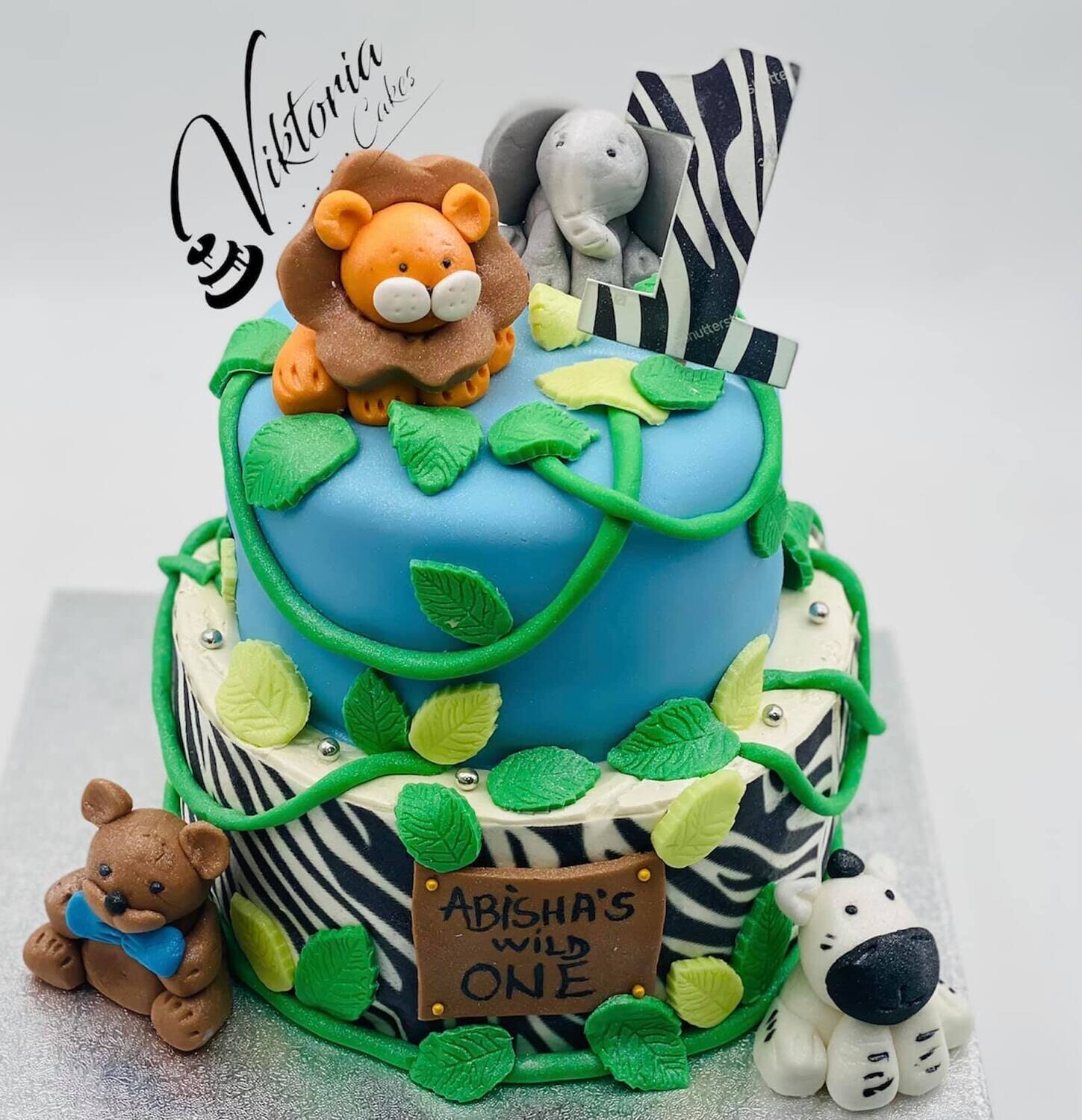 Personalised Animals Cake Toppers Set - Fondant Lion Giraffe Zebra Elephant  - Kids Birthday Cupcake Decoration Comes with an Edible Glue - 4 Pcs :  Amazon.co.uk: Grocery