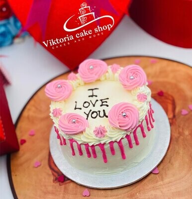 Round Cake Valentine's 11
