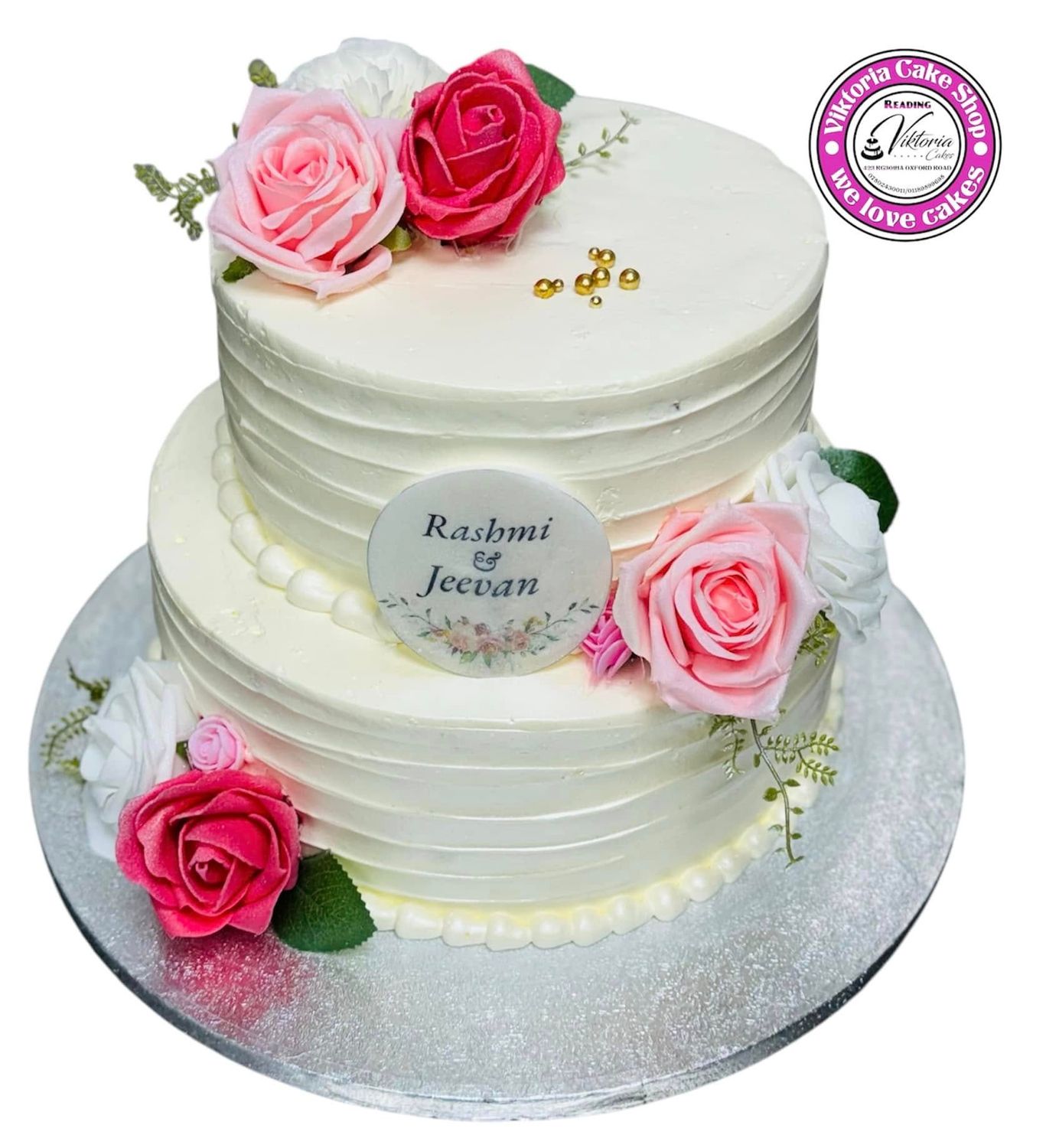 Engagement Love cake Fresh Cream