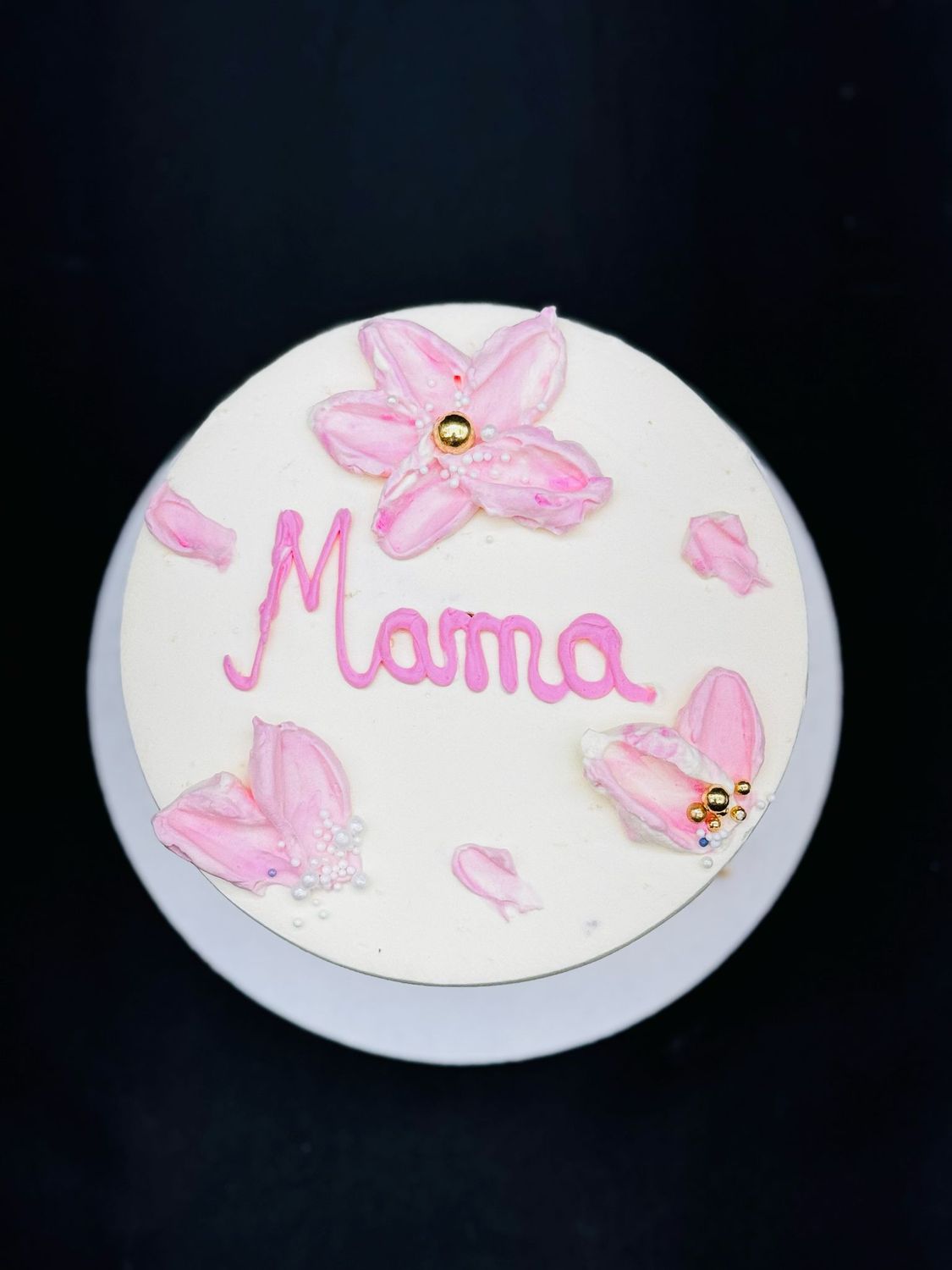 Golden Bloom Mama Cake fresh cream Mothers Day