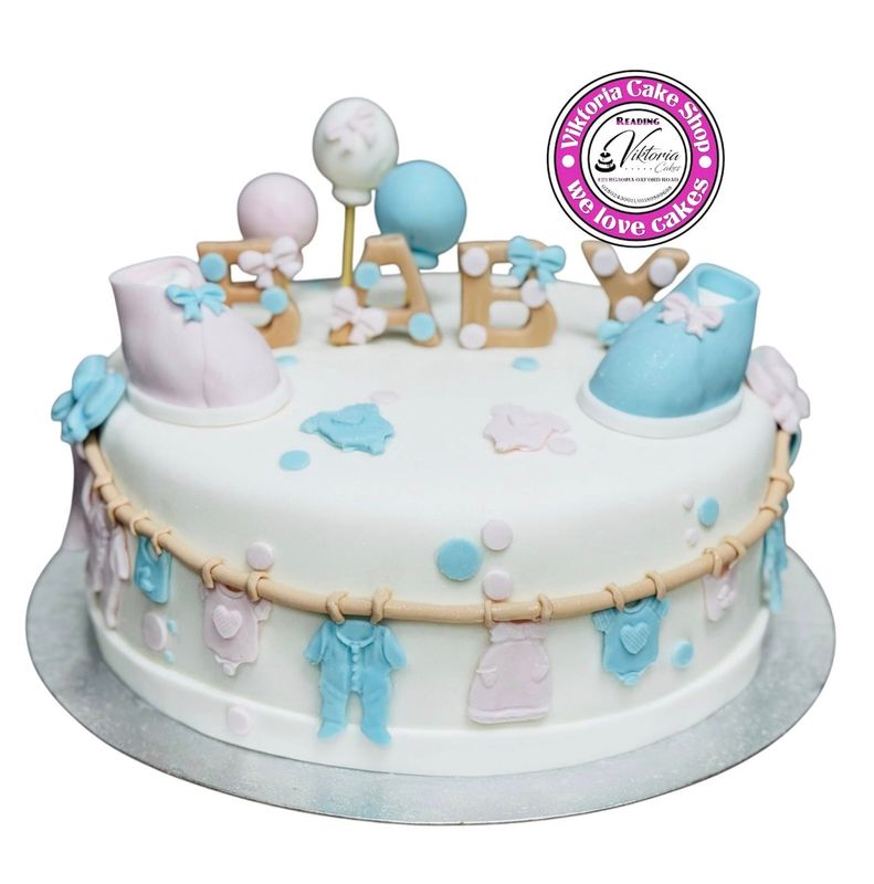 Gender Reveal Cake Fondant cake