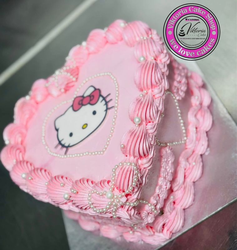Hello  Kitty   Birthday Cake Pink Heart   – Reading