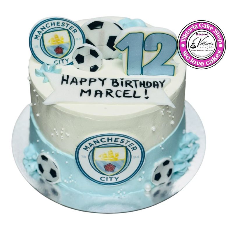 “Champions League Cakes” Man City– for top-tier football designs– Reading