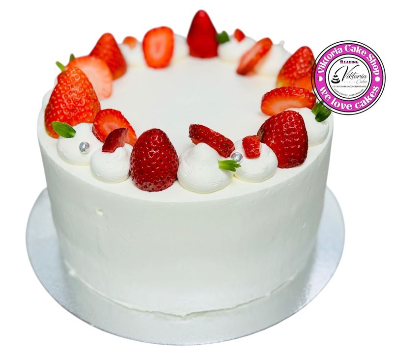 Signature Strawberry cake Reading