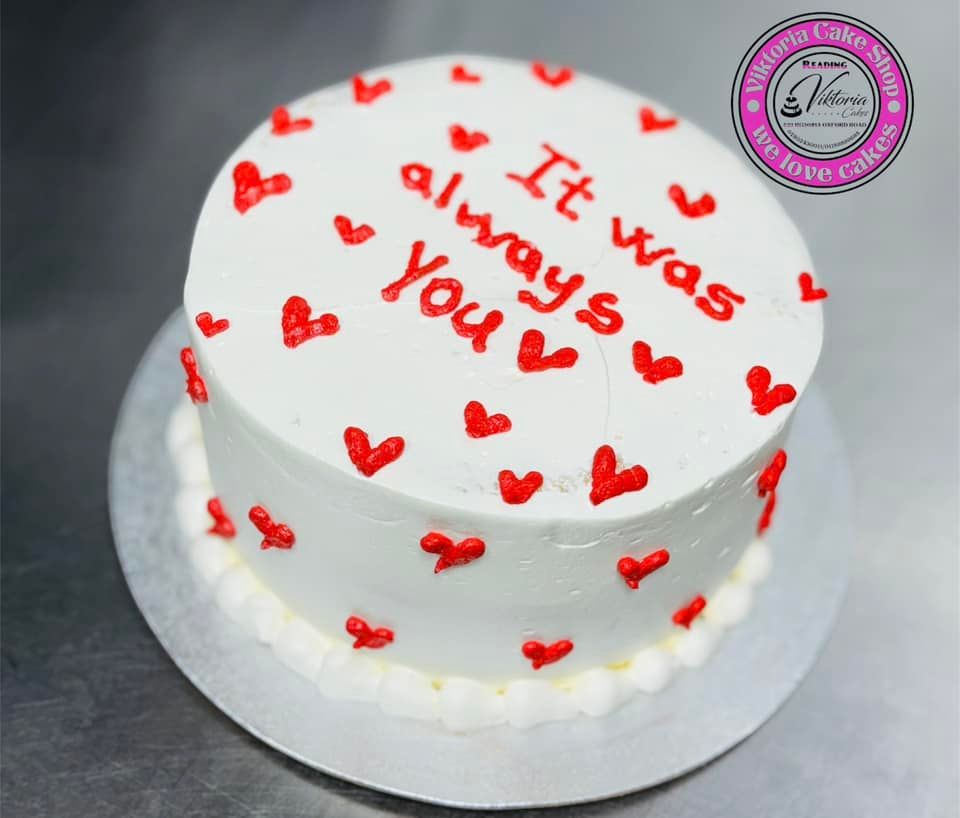 Round Cake Valentine's 8