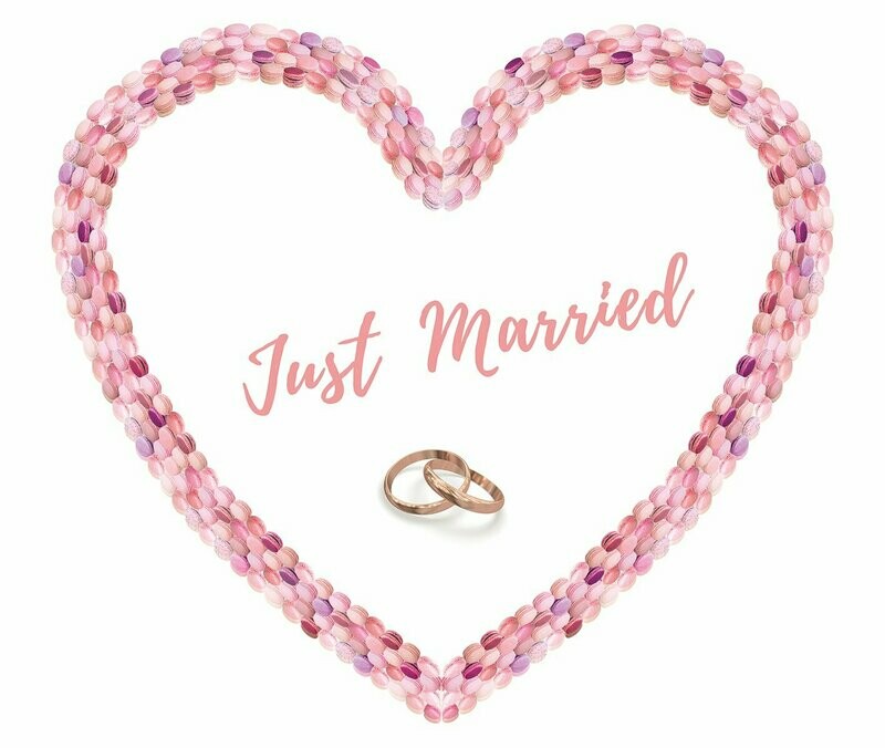 Hochzeitsherz aus Macarons - Just Married Hochzeitsherz aus Macarons - Just Married