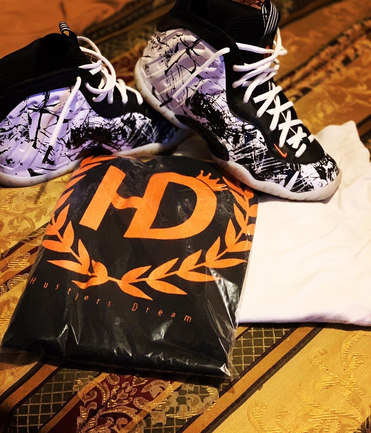 HD Official Male Logo T-shirts