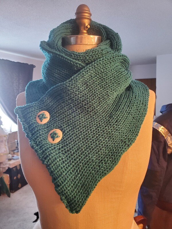 Teal cowl
