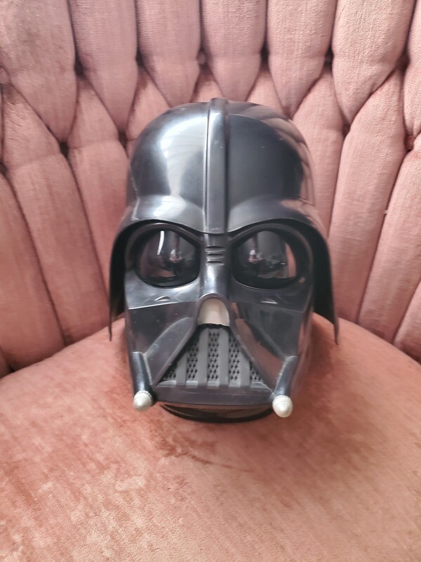 Vader helmet