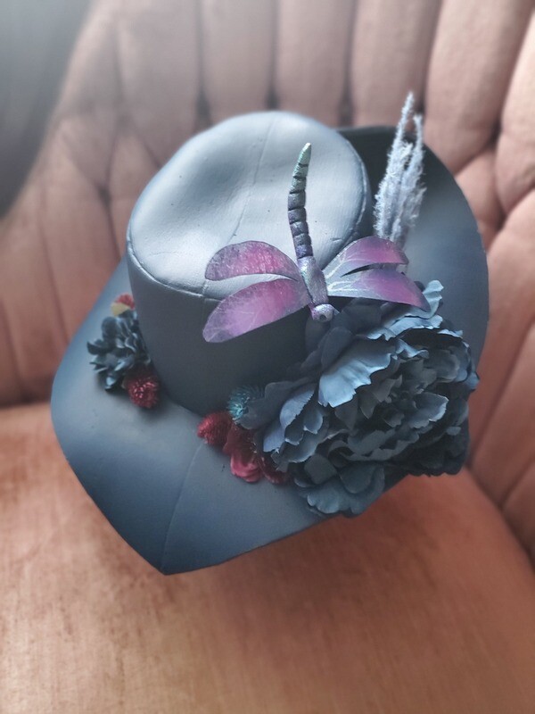 Dragonfly hat