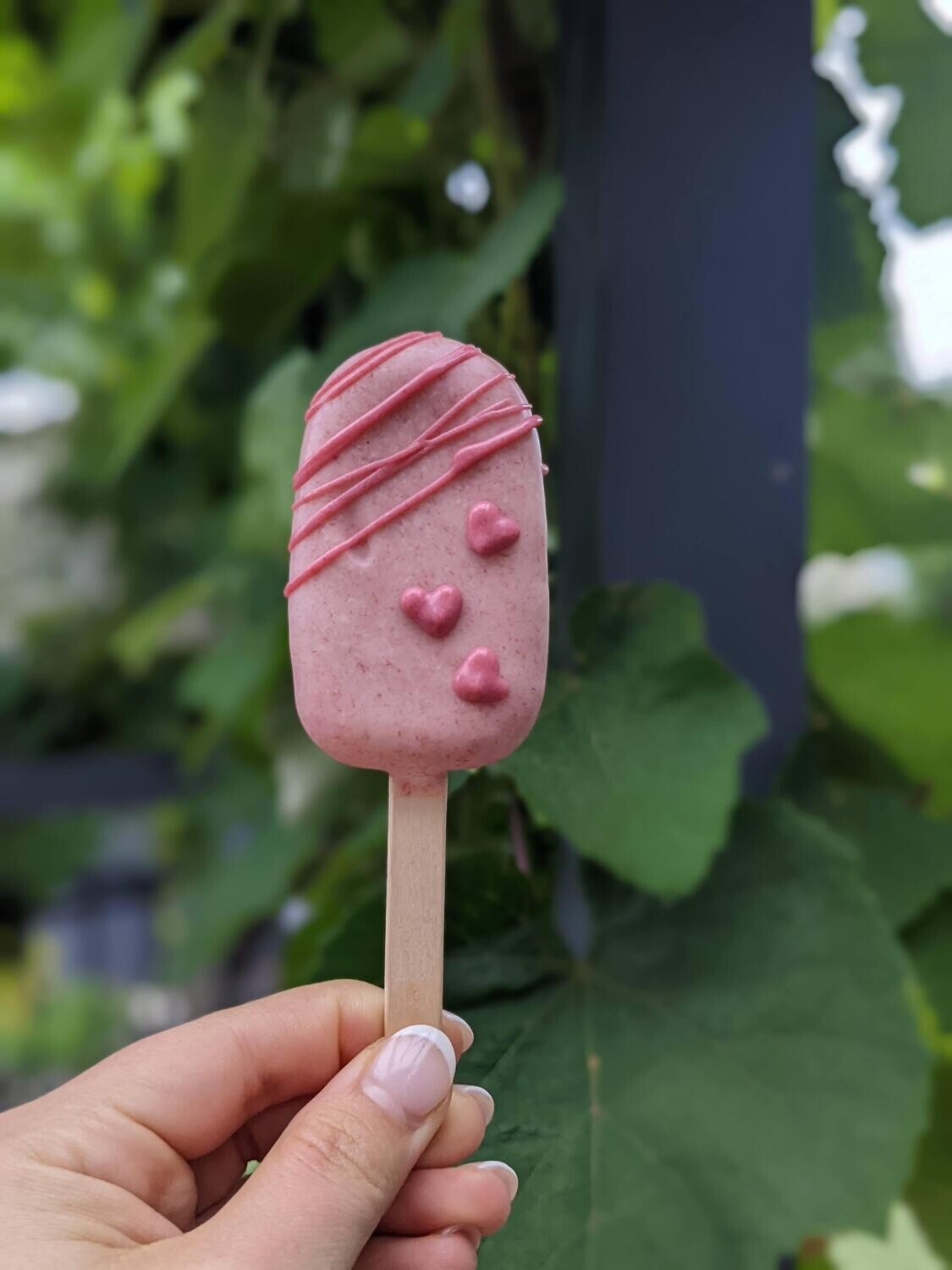 Cakesicles