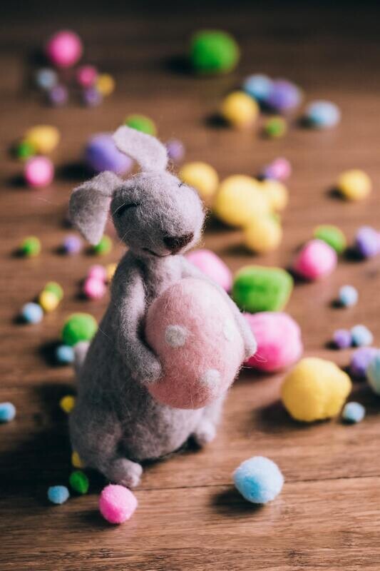 2025 Monday 21 April 10:00 am to 11:00 am Easter Eggstravaganza with The Easter Bunny for under 7s. Plus Egg Hunt in the garden afterwards.