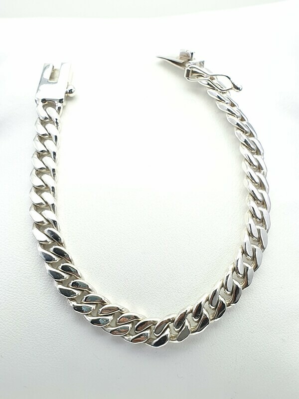 Large Curb Bracelet
