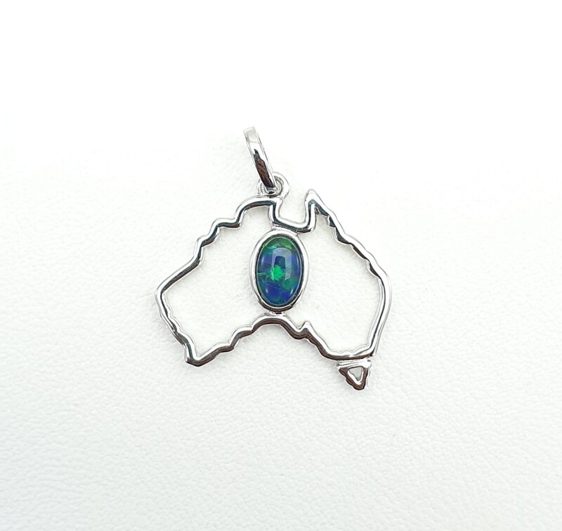 Pendant, Opal
