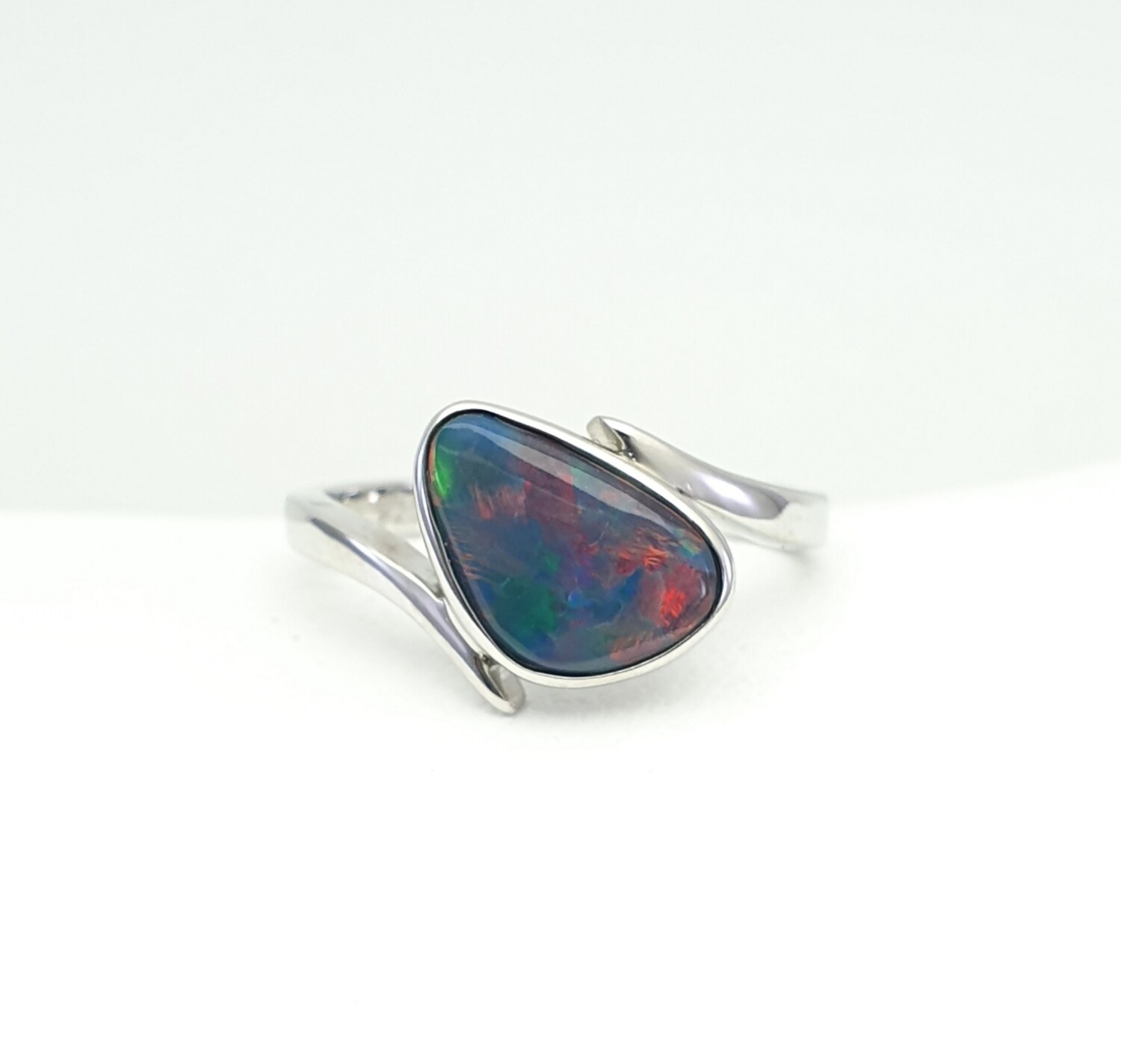 Ring, Opal