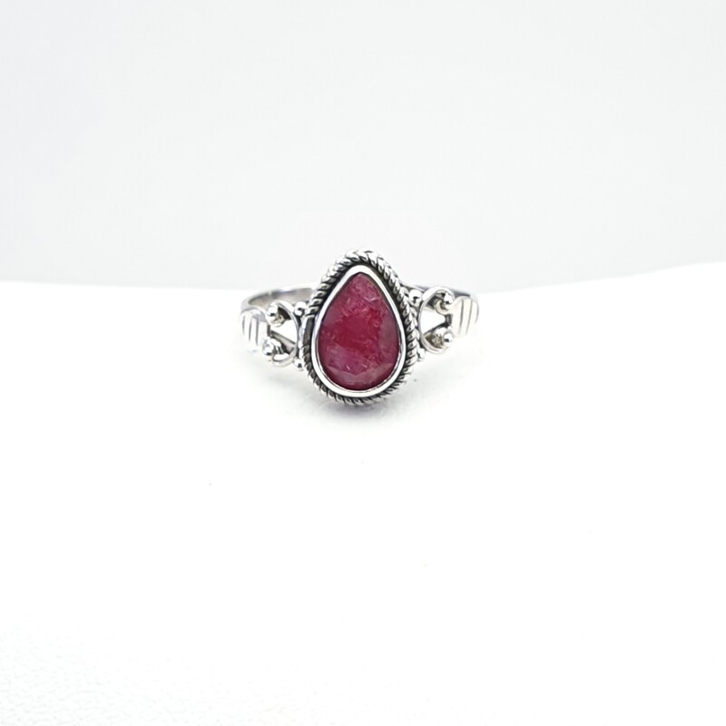 Ring, Gemstone