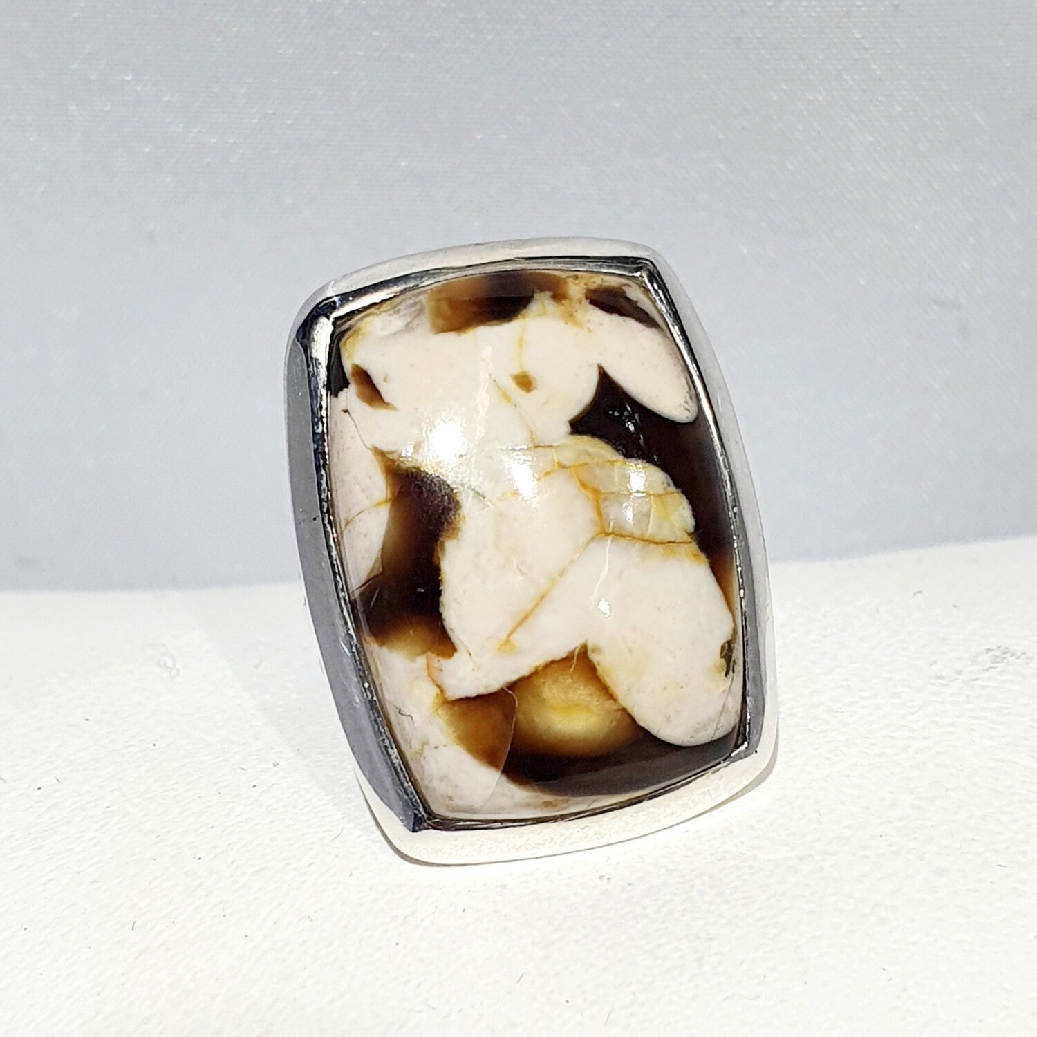 Peanut wood Jasper ring Peanut wood Jasper ring