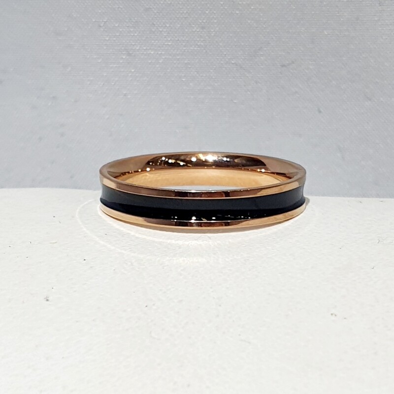 Stainless steel ring