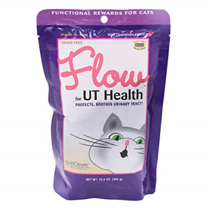 In Clover Flow Soft Chews for Cats. Daily Support for UT Health.